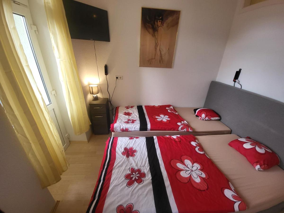Apartmentzimmer * Erfurt