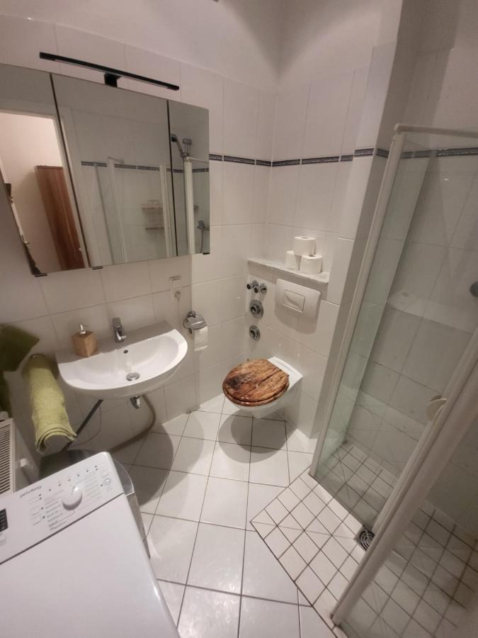Privatunterkunft Apartmentzimmer *